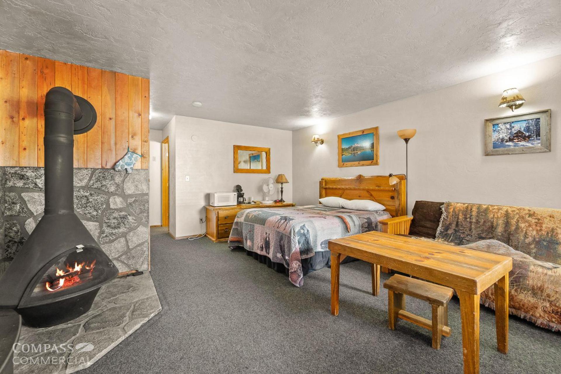 Willamette Pass Inn & Chalets Odell Lake Екстер'єр фото